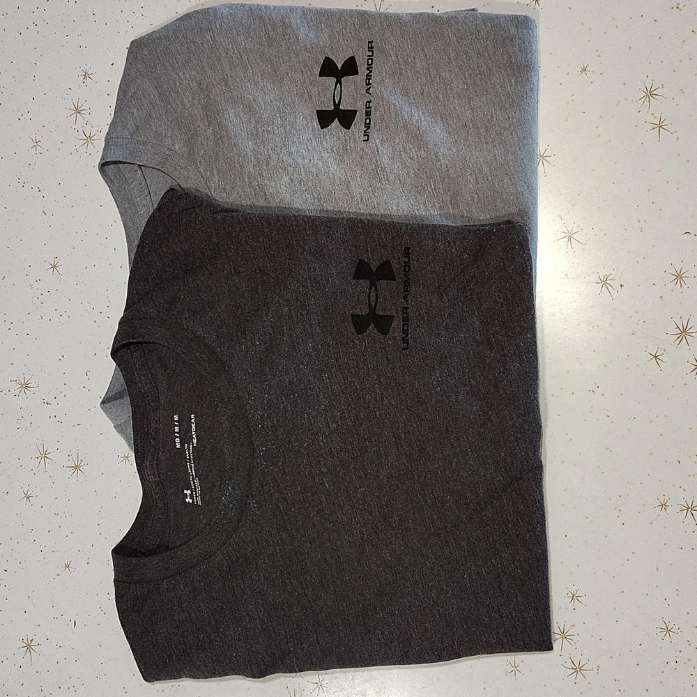 2 Under Armour Sportstyle UA T-shirts Size M